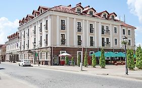 Optima Collection Kamianets-Podilskyi Ξενοδοχείο Exterior photo